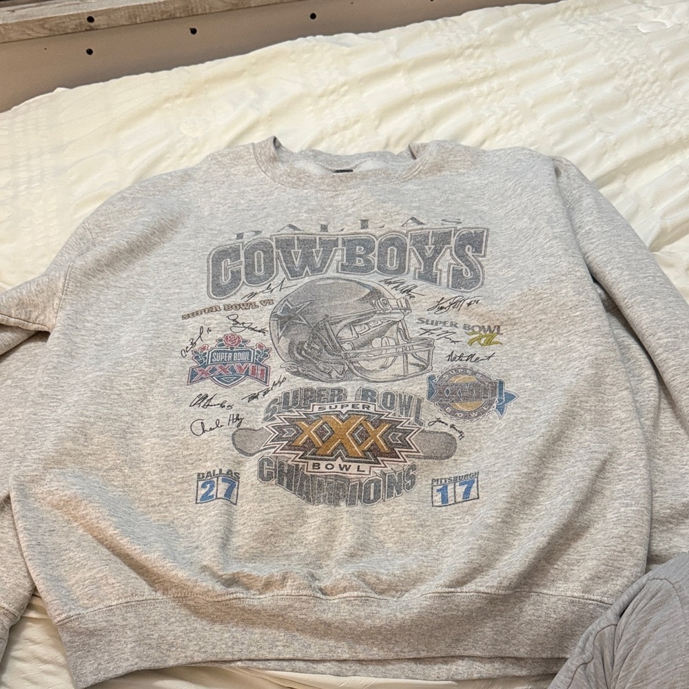 Cowboys 3x Super Bowl champion Gray Crewneck Sweater